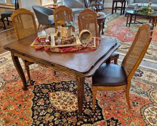 Extendable Dining Table