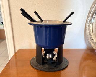 LeCreuset fondue pot