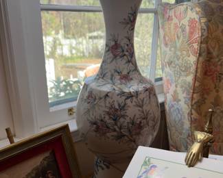 Vintage MARBRO porcelain table lamp