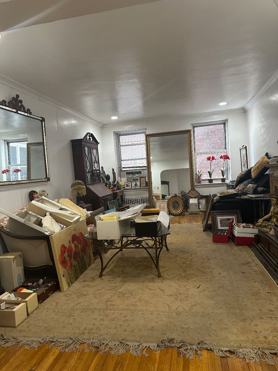 For appointment please text (646)244-7316