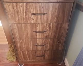 Veneer 4-Drawer Dresser