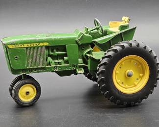 Vtg. John Deere Diecast Metal Scale Model Tractor