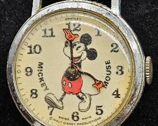 Vintage 1970's Bradley Mickey Mouse Watch