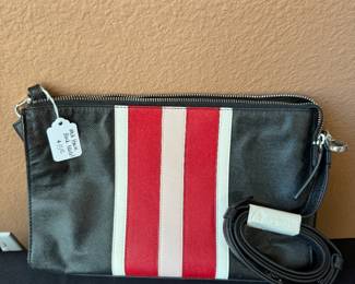 White House/Black Market