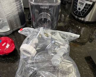 Emeril Lagasse Pasta Maker w/accessory parts