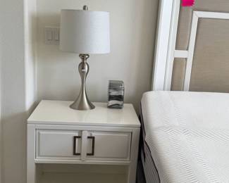 Pair of white Sofia Vergara nightstands (1 of 2)