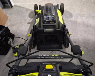 20 inch self propelled Ryobi 40V brushless with three 6AH batteries $500