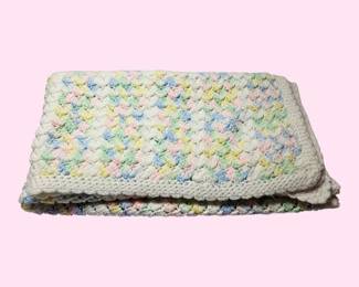 Quality Vintage Handmade Pastel Shell-Stitch Crochet Baby Blanket