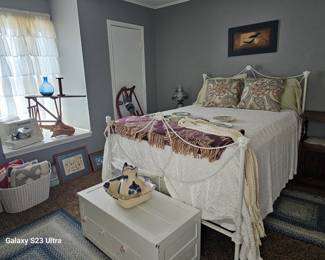 view into the guestroom