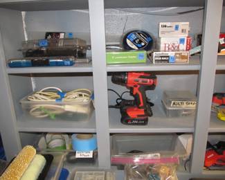 Incredible garage! We have some great tools. Power tools, Hand tools, Yard Tools, Ladders, Brinkman Propane grill w/ tank, Paint Supplies, and more! 