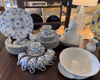 VILLEROY & BOCH - AMALINBURG / FINE CHINA