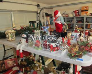 Great selection of holiday items.