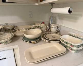 Pfaltzgraph Jamberry set