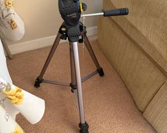 Camera tripod