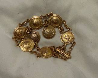 14 karat gold bracelet
