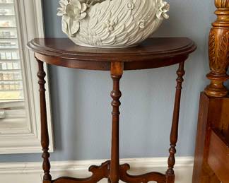 Ceramic Swan Planter and Vintage Accent Table