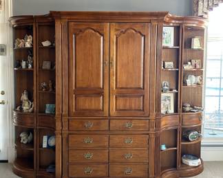 Thomasville Entertainment Media Center