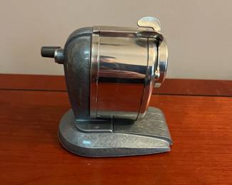 F26 - $25. Boston Pencil Sharpener. 