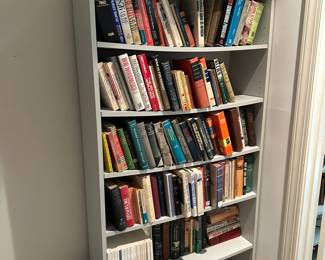 STILL AVAILABLE FOR SUNDAY! $5 FILL A BAG OF BOOKS - BRING PAPER BAGS OR REUSABLE SHOPPING BAGS.