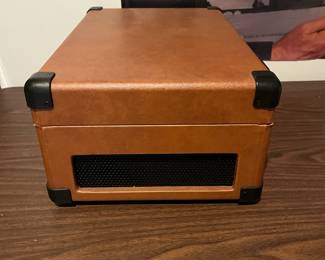 F90 - $35 Crosley Model CR49 Record Player. 