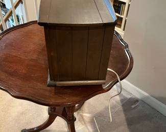 F67 - $30. RCA Solid State Dual Speaker Radio. Works! Volume is very touchy though. 