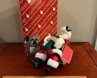 F39 - $40. Clothique Dept 56. 2009 Santa. "Filled With Love"