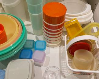 F19 - $20 Tupperware Lot. Non sticky tupperware and plastic containers. $20 for ALL. 