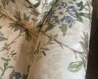 F95 - $50. Highland House Sofa from Furnitureland South. 86" long. Very good vintage condition!