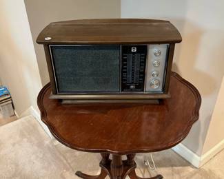 F67 - $30. RCA Solid State Dual Speaker Radio. Works! Volume is very touchy though. 