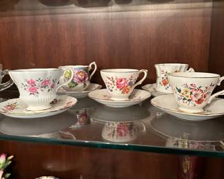 F50 - $20. Tea Cup LOT. 5 Cups & Saucers. Royal Albert / Sutherland etc. 