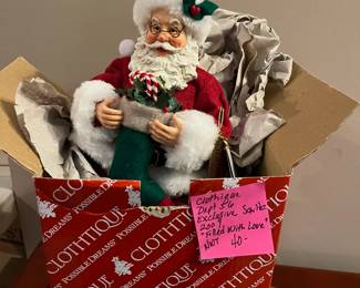 F39 - $40. Clothique Dept 56. 2009 Santa. "Filled With Love"