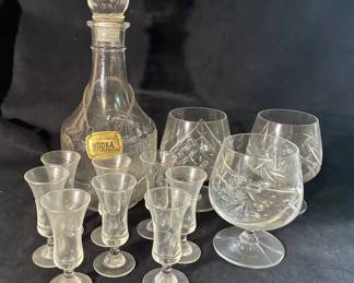 Liquor Glasses And Decanter