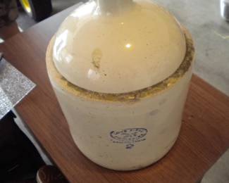 Crockery Love Field chicken waterer