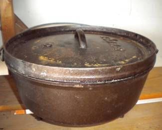 Cast iron footed bean pot and lid