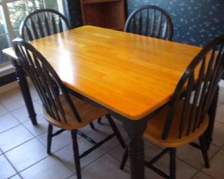 Dinette table and 4 chairs