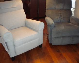 Comfy  living chairs