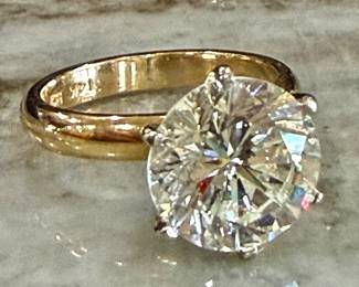 4.5 Carat I1 clarity H/I color