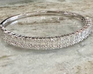 3.56 carat TW VS G COLOR diamond bangle