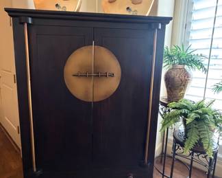 Asian-Style Wedding Cabinet 