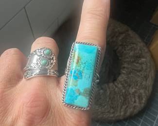 Beautiful turquoise and sterling silver ring
