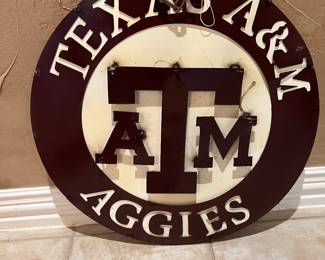 21 inch Texas A&M metal 3-D wall hanging! Go Aggs!!!