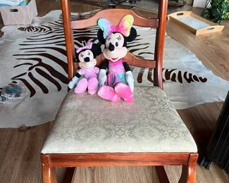 Vintage rocking chairs along with Minnie mouse!