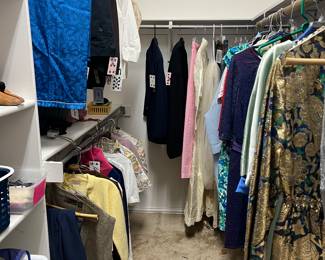 Women’s Vintage Clothes and more