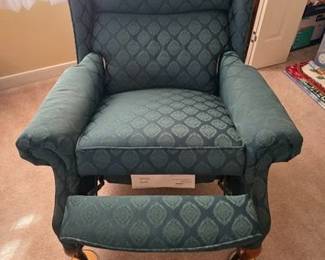 Wingback reclining chair