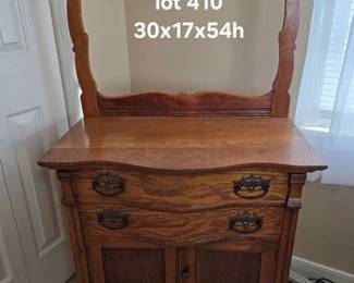 Antique washstand with towel bar