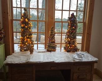 LARGE AMOUNT OF CHRISTMAS ITEMS - TREES - GARLAND - ORNAMENTS - AND MORE