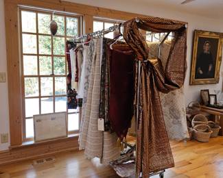 HUGE SELECTION OF LINEN AND MATERIALS