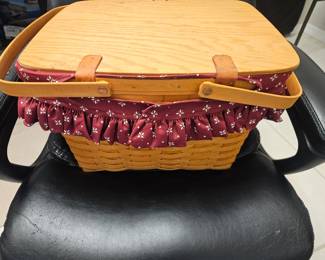 Longaberger picnic basket with storage basket insert $100