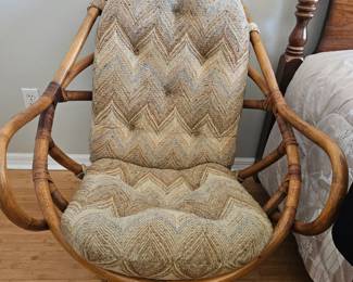 $100 vintage Rattan swivel