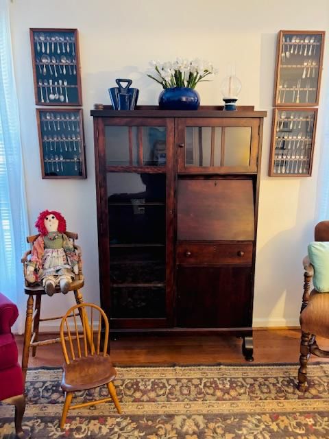 Wonderful arts & crafts secretary/bookcase
